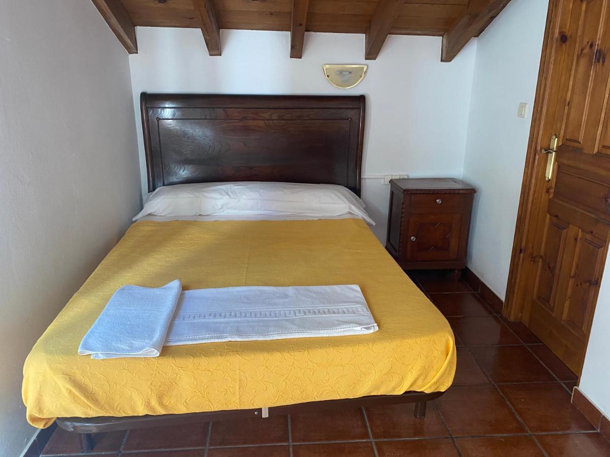 Les Vegues II Apartment Santillan Exterior photo